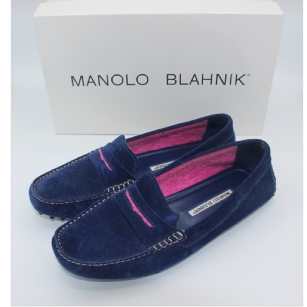 Manolo Blahnik Suede Driver, navy with fuchsia pink, size 37.5